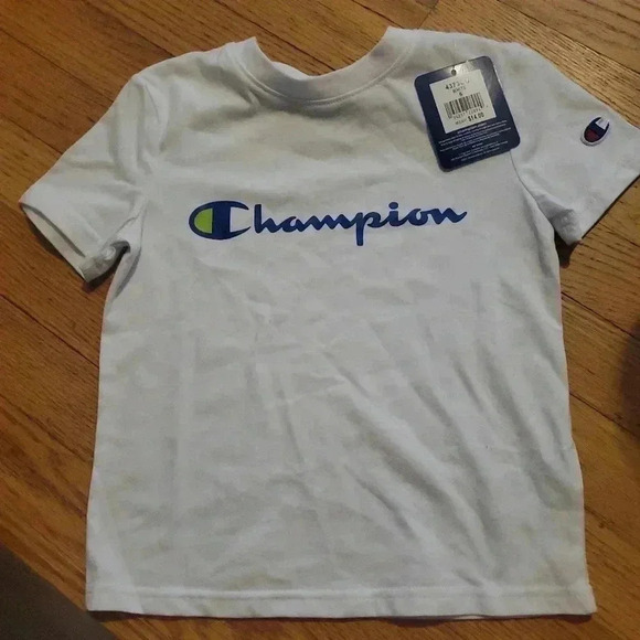 CHAMPION BOYS TSHIRT - Picture 1 of 4